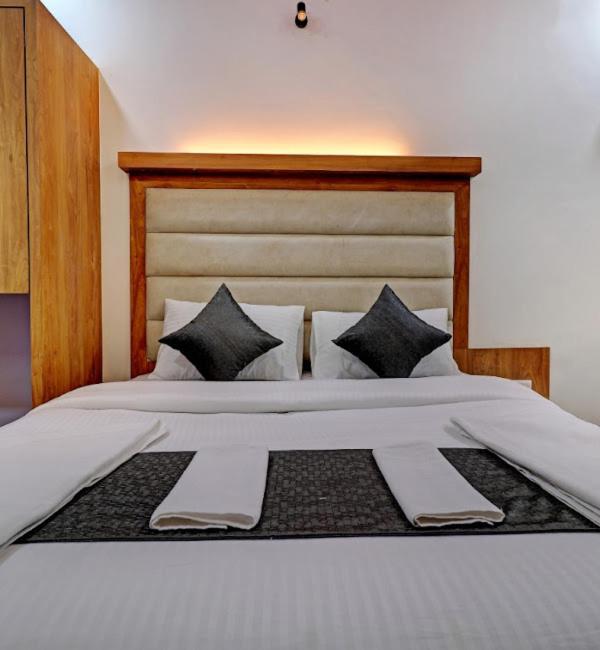 Sun Inn Residency , Navi Mumbai Bagian luar foto